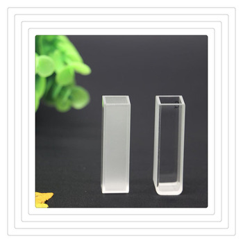 Micro Reaction Clear Quartz Labware Dish and 10mm UV Quartz Cuvette